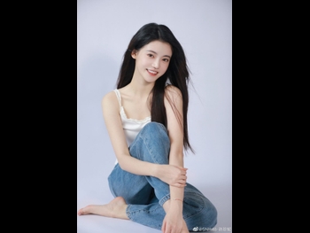  alt="Sun Zhenni"