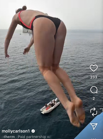 Molly Carlson