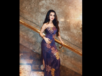  alt="Anvesha Vij"