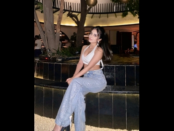  alt="Anvesha Vij"