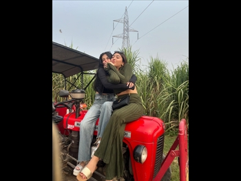  alt="Anvesha Vij"