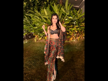  alt="Anvesha Vij"