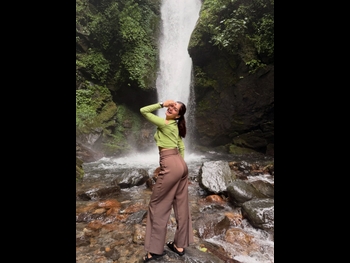  alt="Simran Sharma"