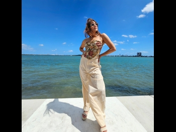  alt="Jennifer Arenas"