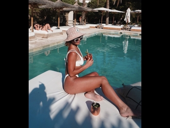  alt="Sara Sklate"