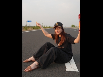  alt="Priynka Rewri"
