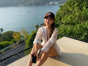 Natruja Chutiwansopon