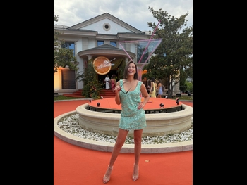  alt="Jessica Bueno"