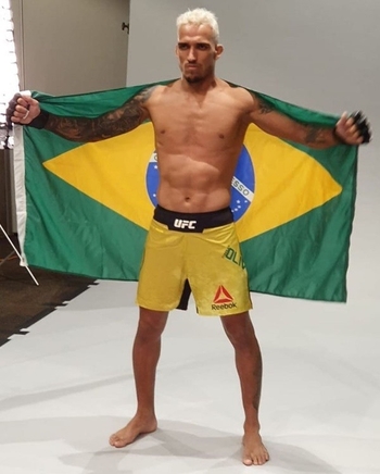 Charles Oliveira