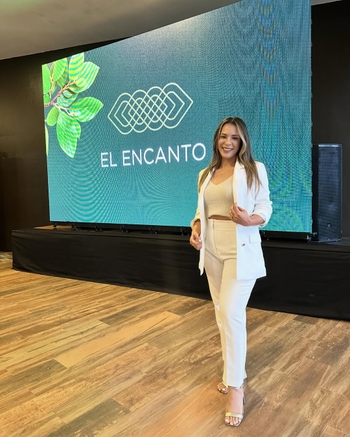 Elisa Hernandez
