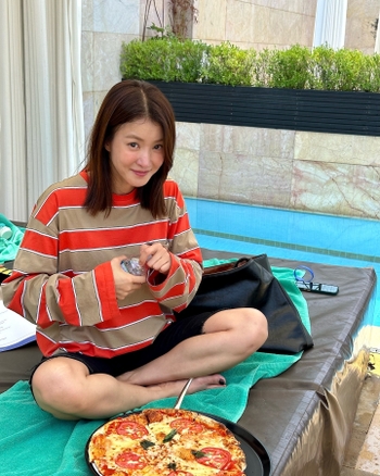 Lee Si-young