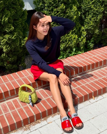 Lee Si-young
