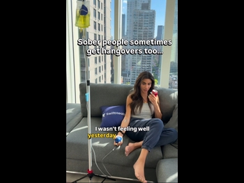 alt="Lizzy Savetsky"