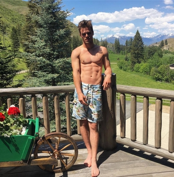 Tucker Des Lauriers