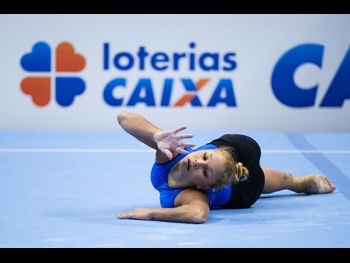  alt="Flavia Saraiva"