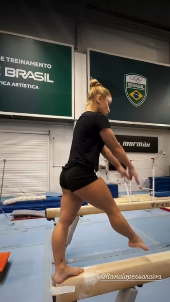 Flavia Saraiva