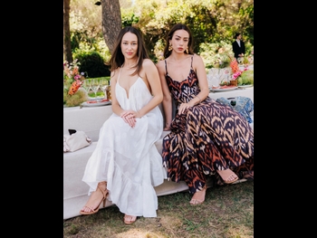  alt="Alycia Debnam-carey"