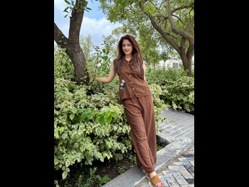  alt="Anju Jadhav"