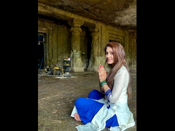  alt="Anju Jadhav"