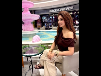  alt="Anju Jadhav"