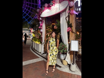  alt="Julia Zhang"