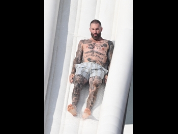  alt="Adam Levine"