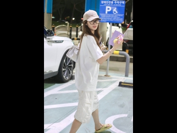  alt="Minatozaki Sana"