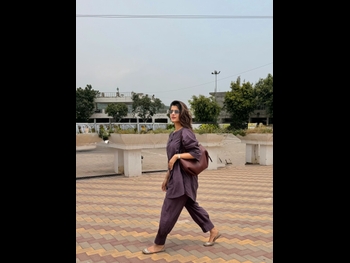  alt="Ishita Chopra"
