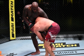 Derrick Lewis