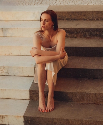 Lara Dandelion