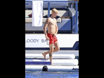  alt="Romeo Beckham"