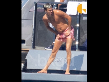  alt="Romeo Beckham"