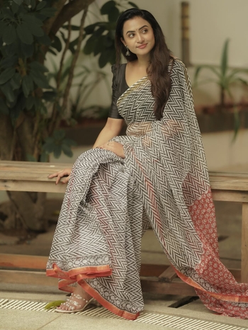 Janani Ashokkumar