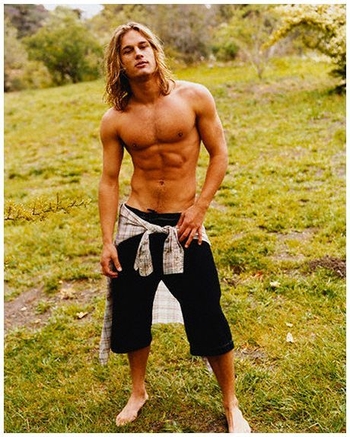 Travis Fimmel