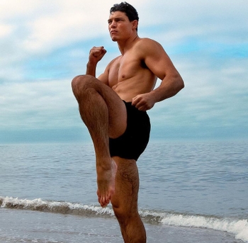 Alan Jouban