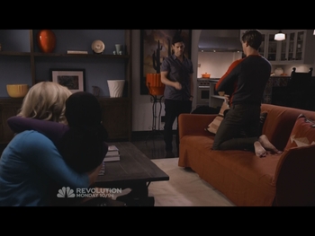  alt="Andrew Rannells"