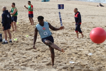 Maro Itoje