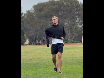  alt="Kevin Mayer"