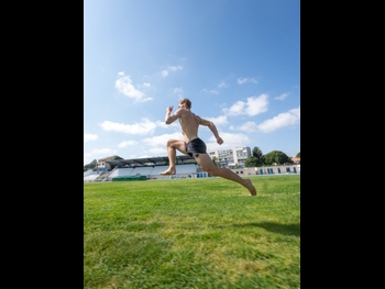  alt="Kevin Mayer"