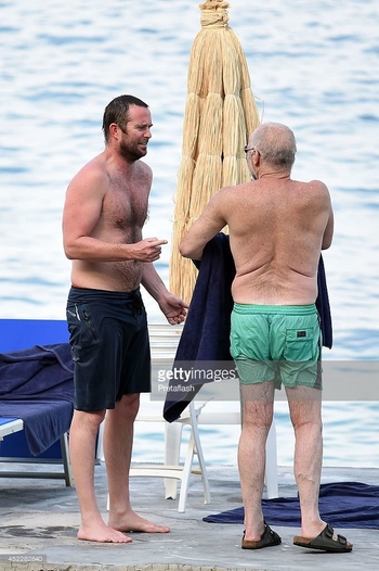 Sullivan Stapleton