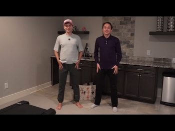  alt="Lucas Cruikshank"