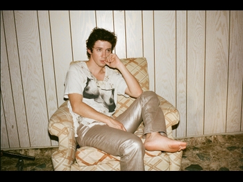  alt="Troye Sivan"