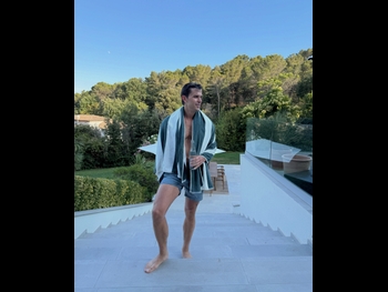  alt="Antoni Porowski"