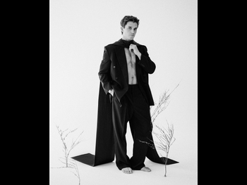  alt="Antoni Porowski"