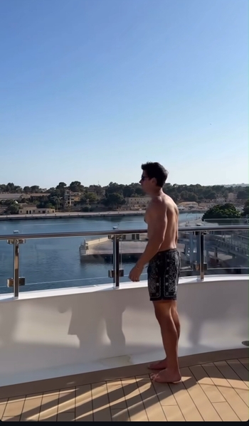 Antoni Porowski