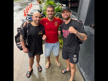  alt="Alex Volkanovski"