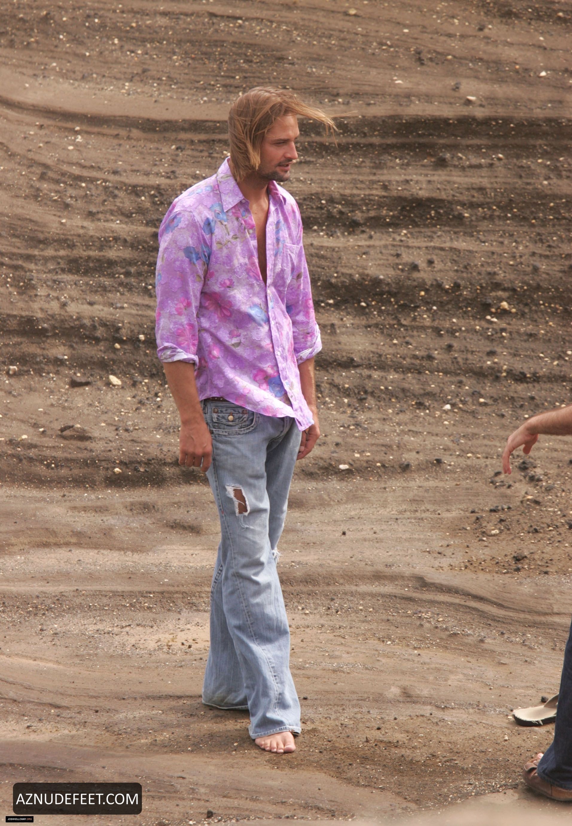 JOSH HOLLOWAY Feet - AZNudeFeet Men