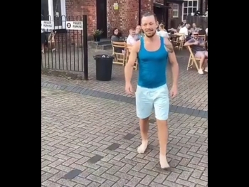  alt="Adam Rickitt"
