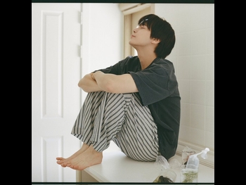  alt="Doyoung"