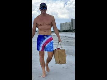  alt="Jeff Glor"